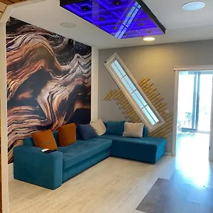In Porta Tower Apartament Batumi
